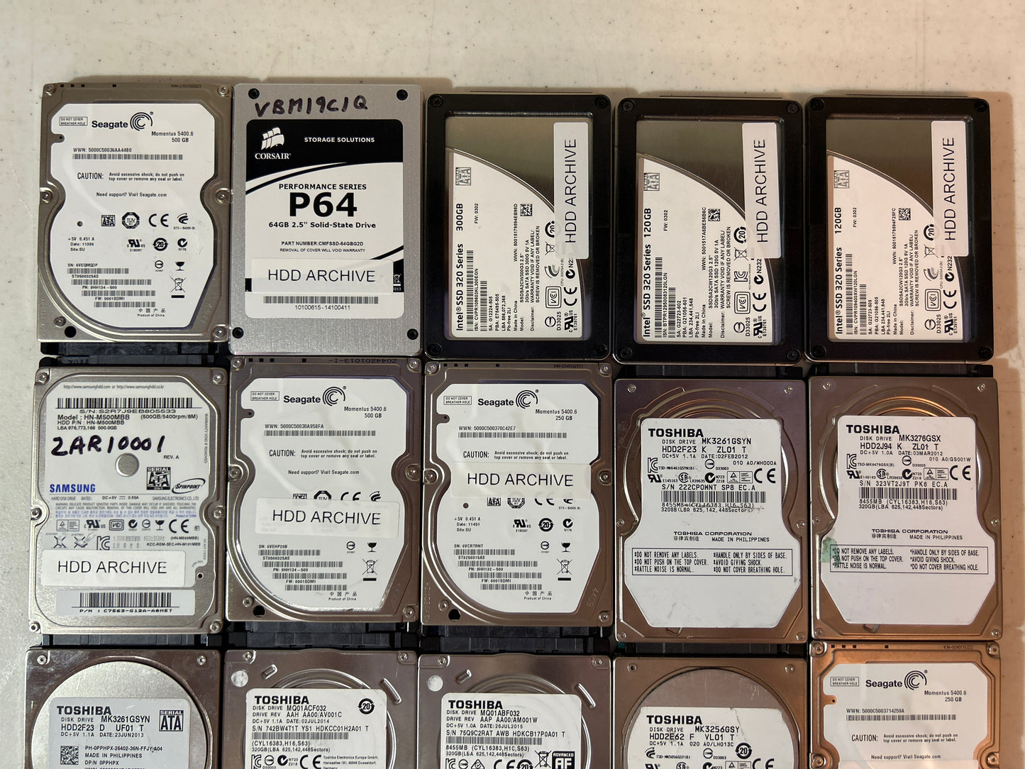 2.5” hard drives mixed - wipes and tested - lot of 20
